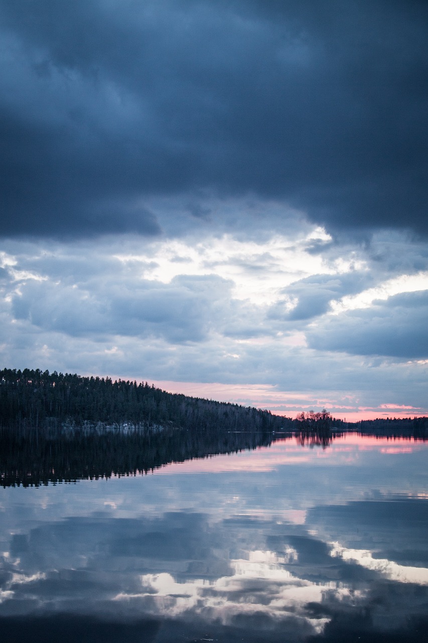 lake sky reflection free photo