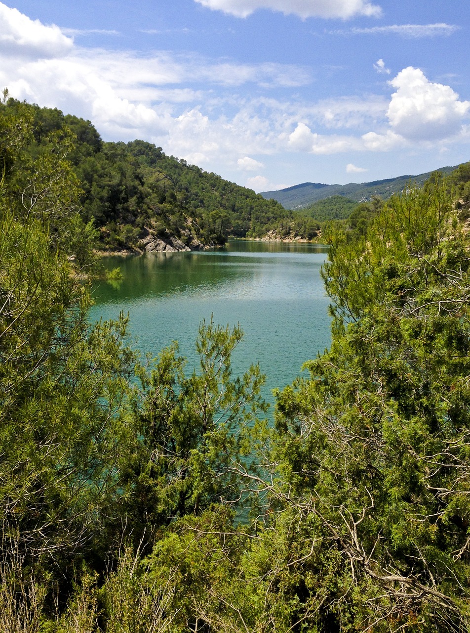 maestrazgo comunitat valenciana lake free photo