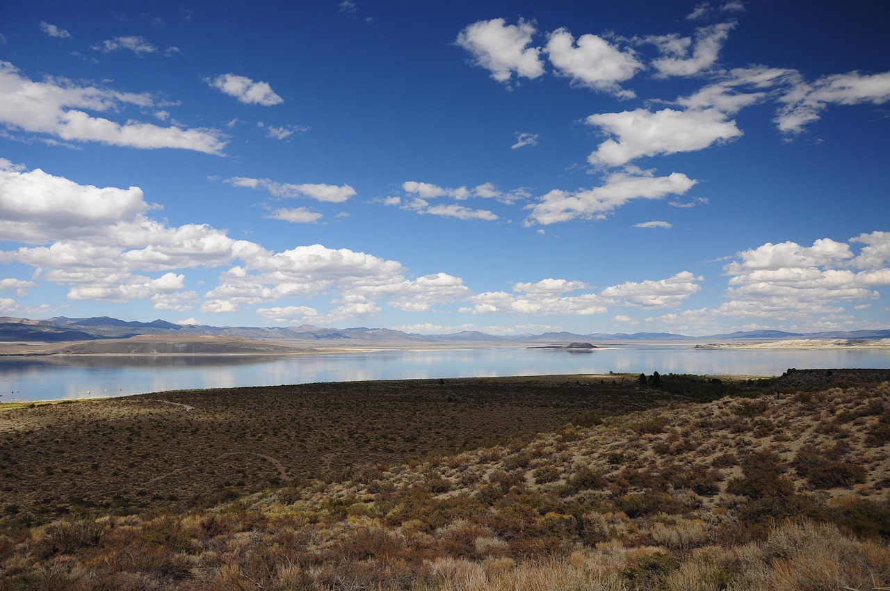 lake landscape nature free photo