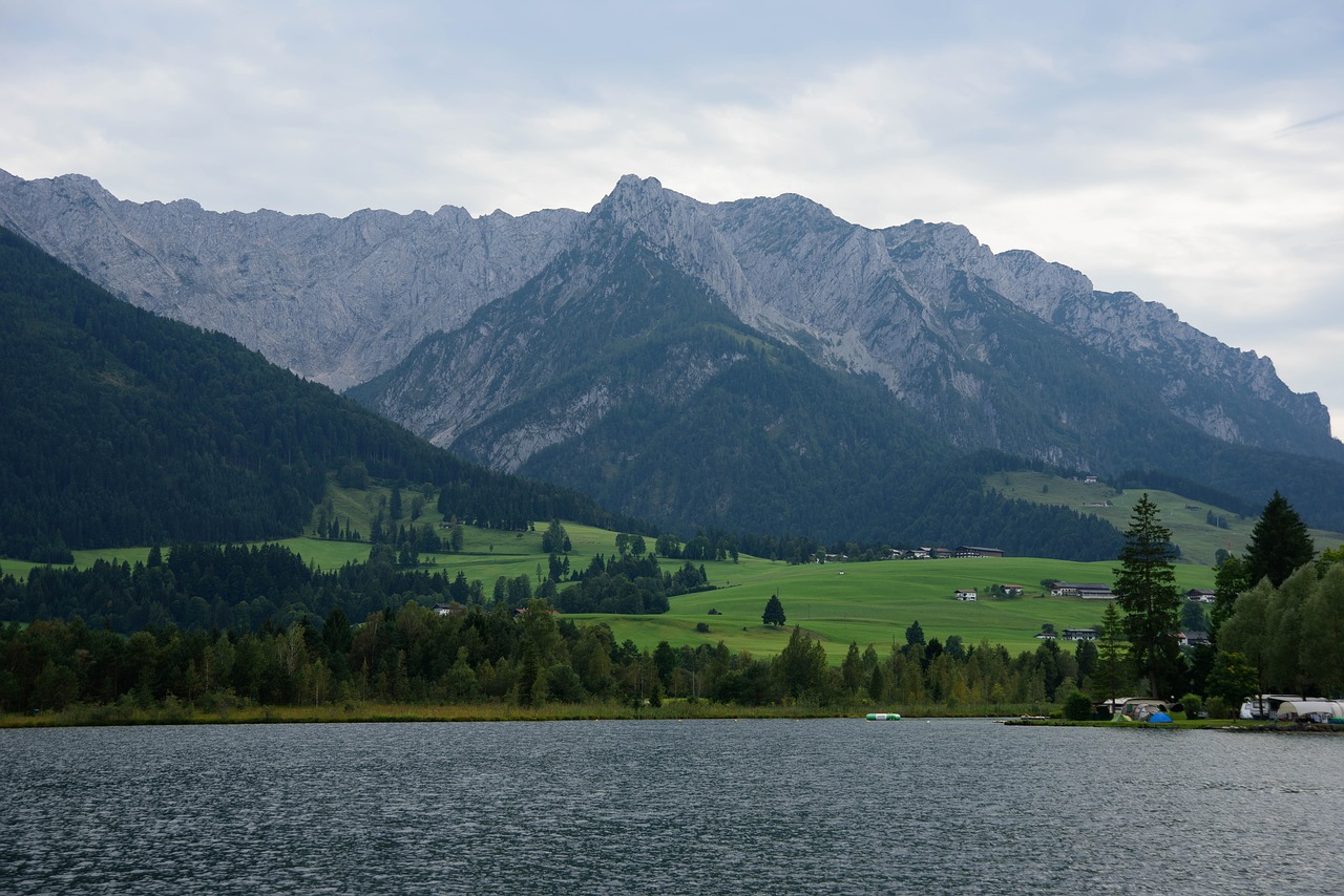 lake mountains landscape free photo