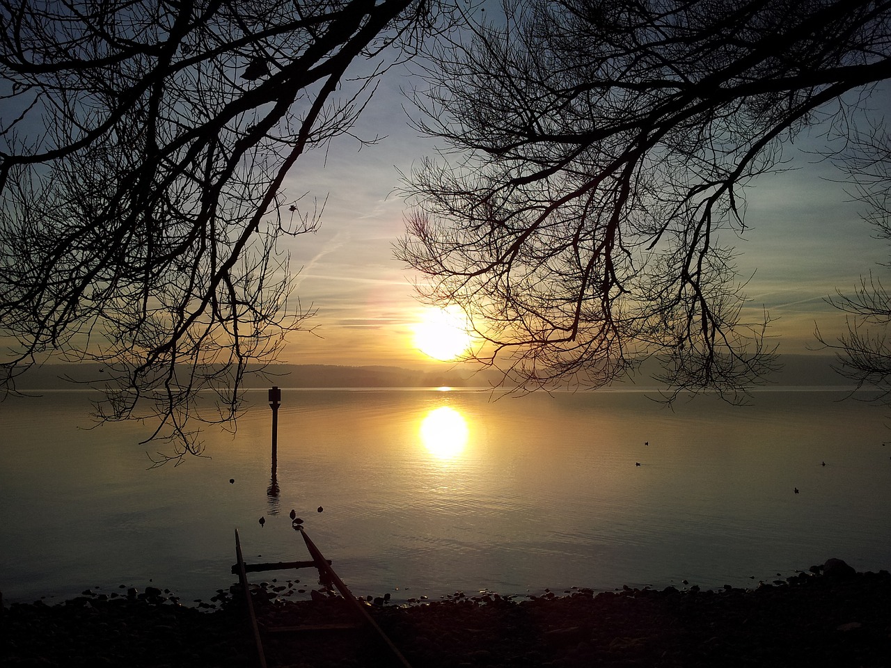 lake water abendstimmung free photo