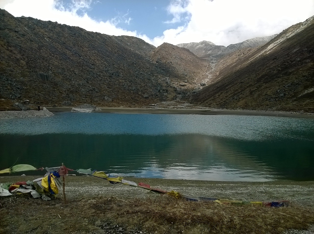 lake turquoise water free photo