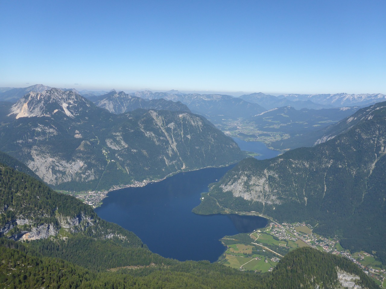 lake mountains sky free photo