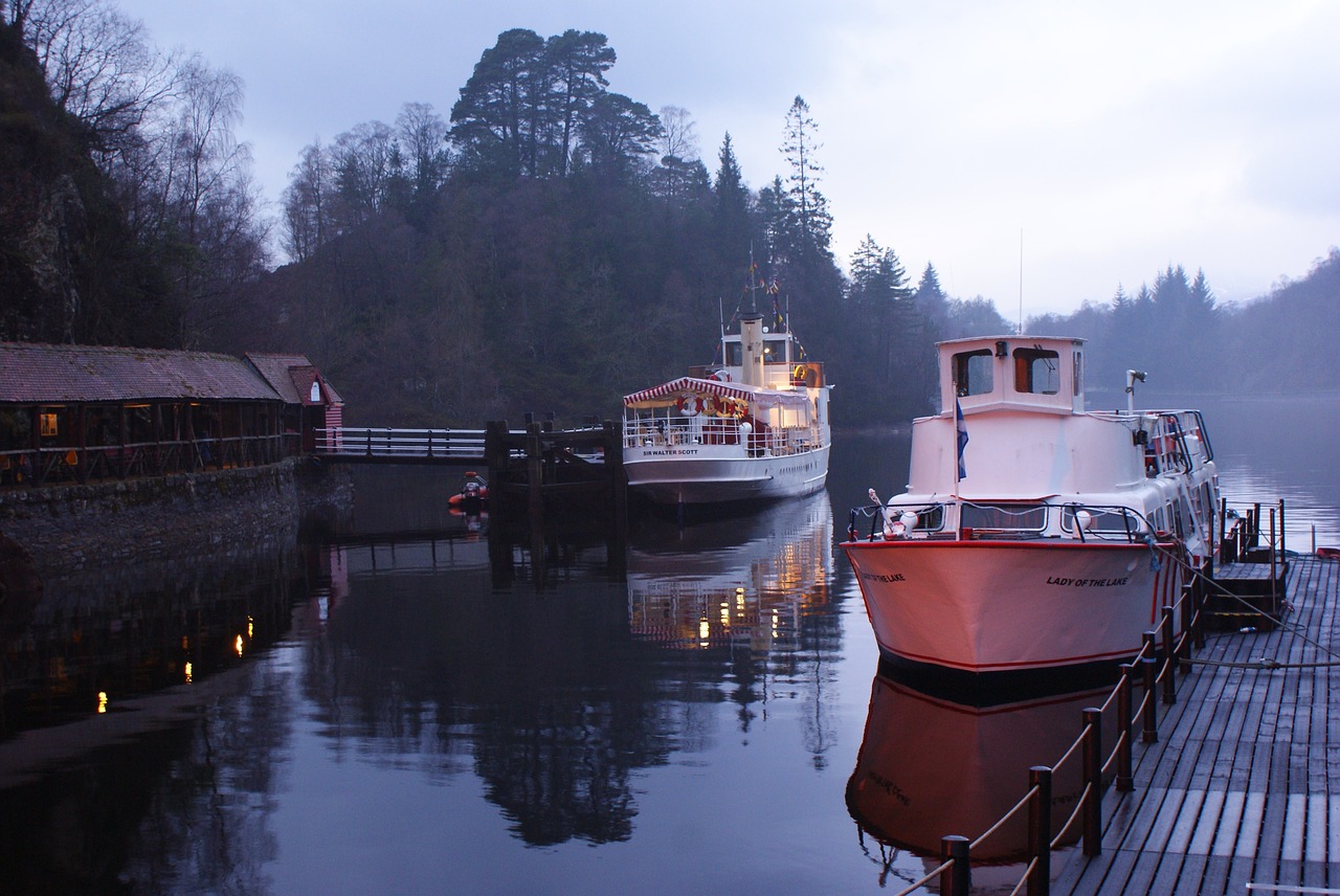 lake scotland boats free photo