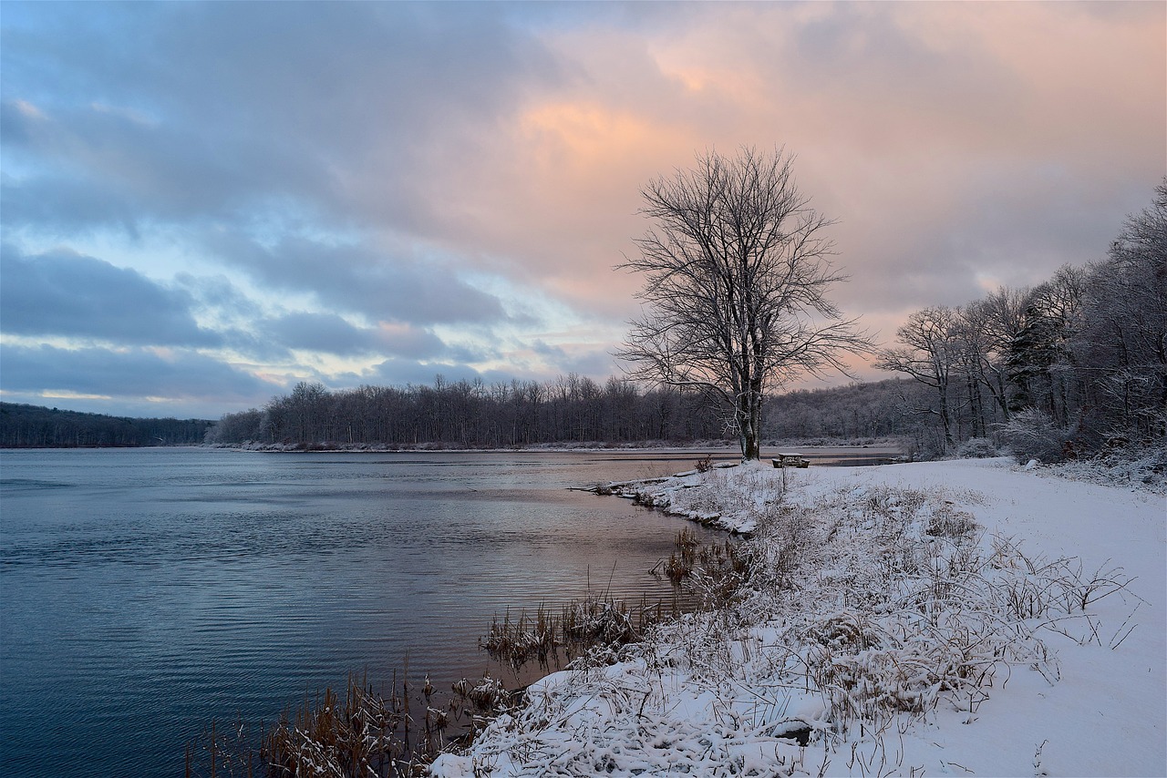 lake winter sunrise free photo