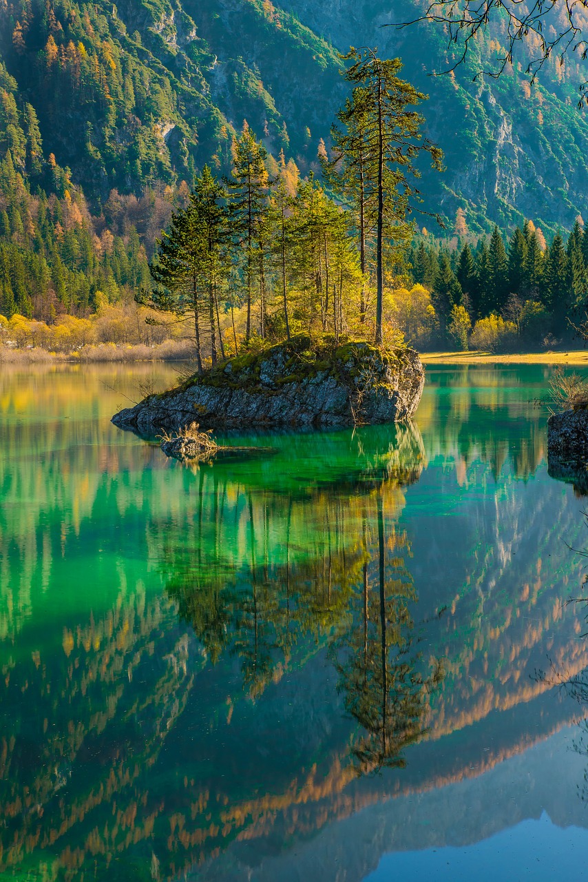 lake reflections mountain free photo