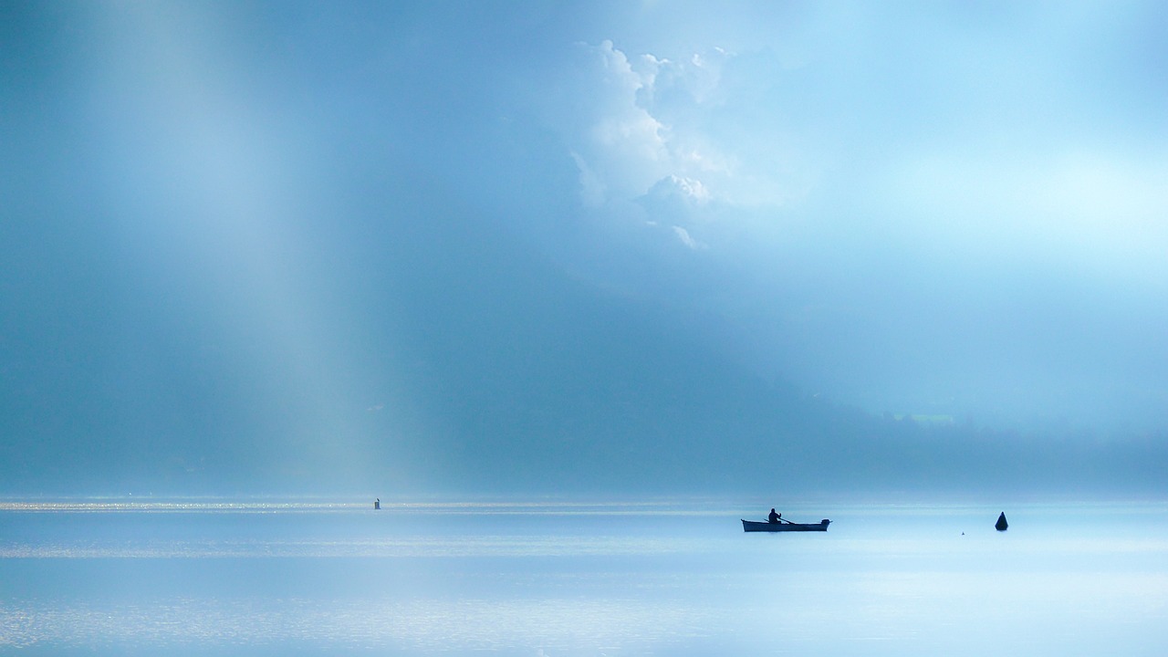 lake annecy blue free photo