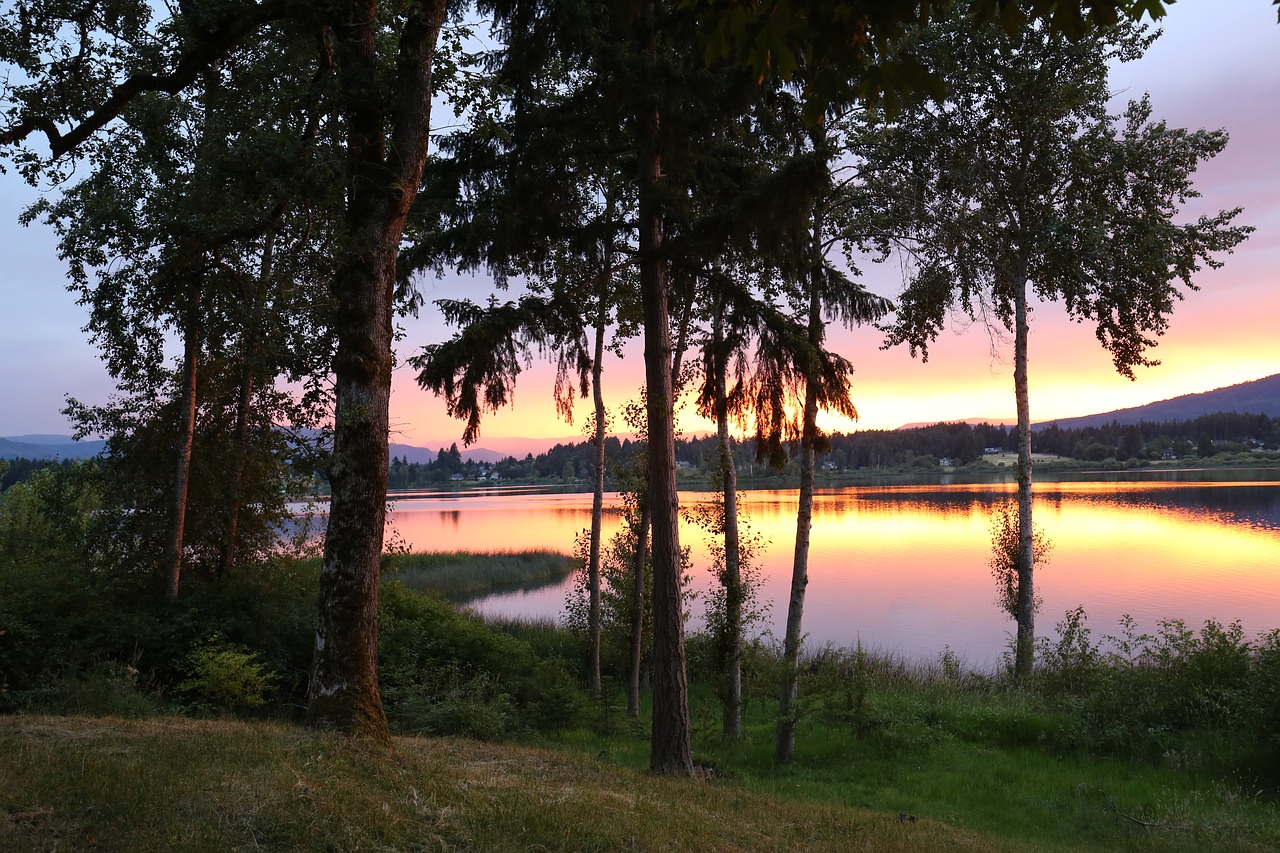 lake sunset dusk free photo