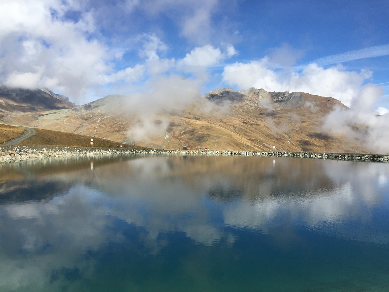 lake bergsee nature free photo