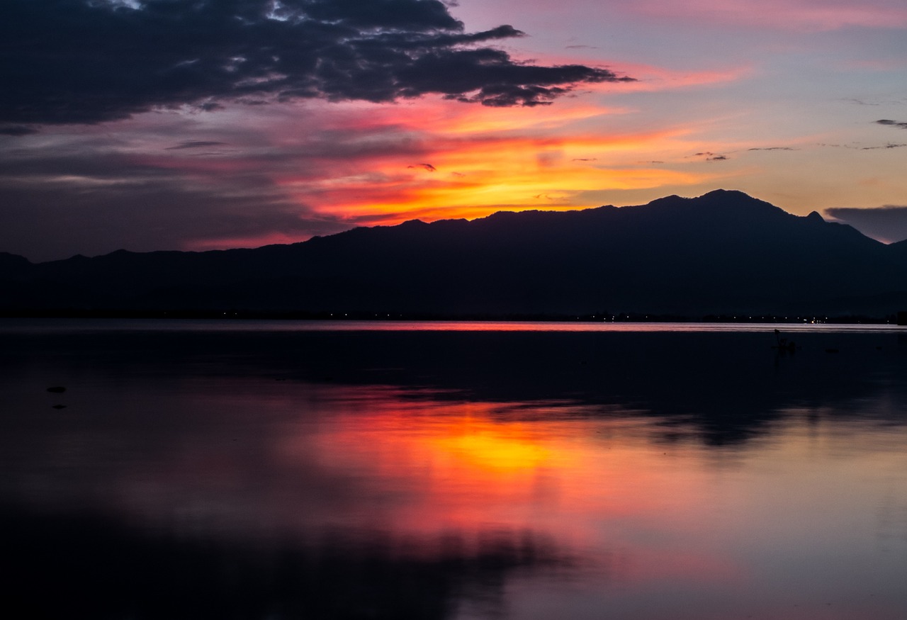 lake seascape sunset free photo