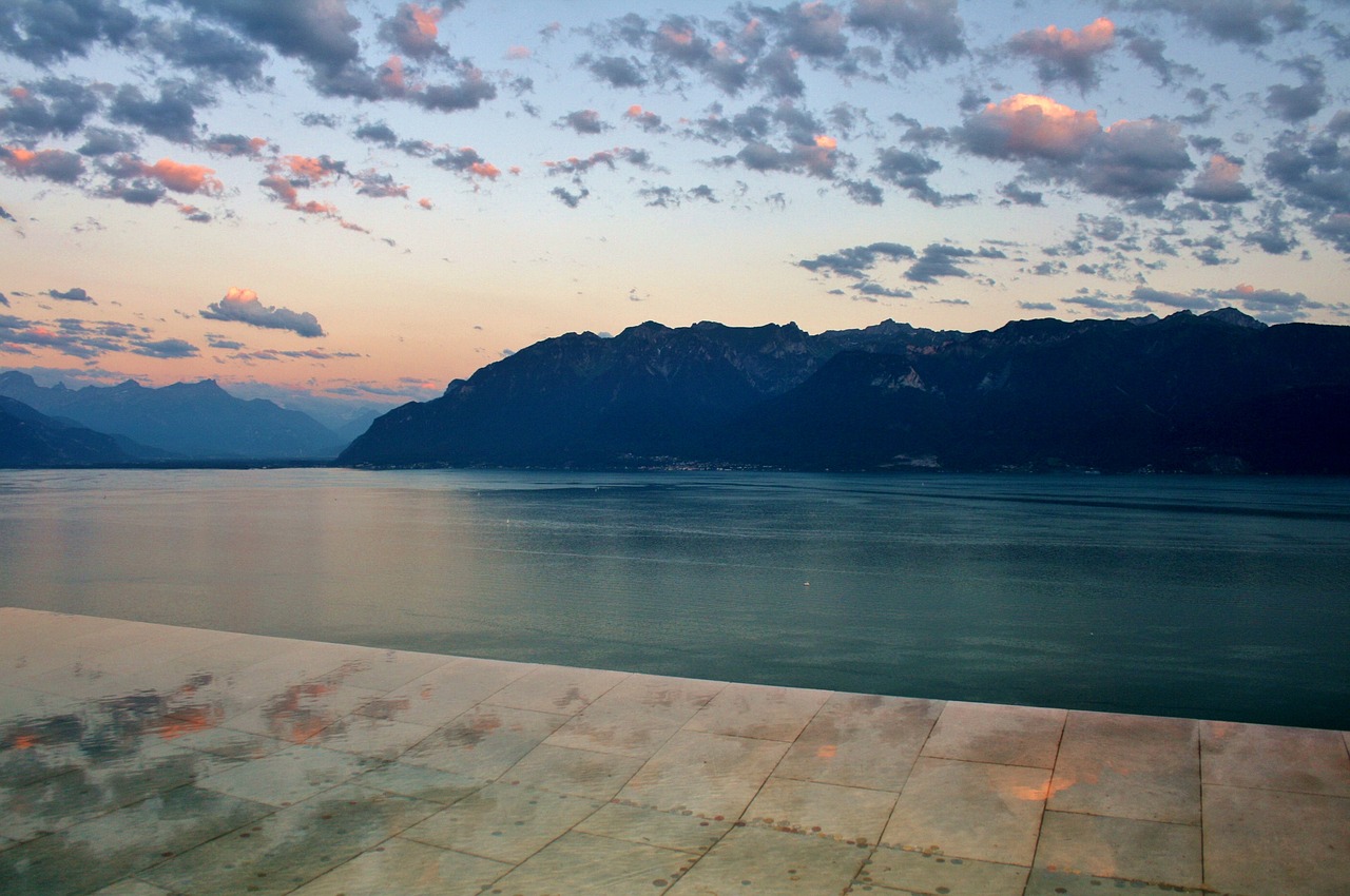 lake leman switzerland free photo