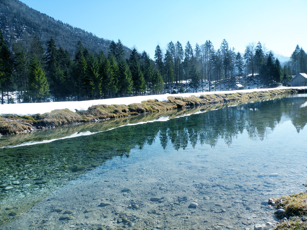 lake winter snow free photo