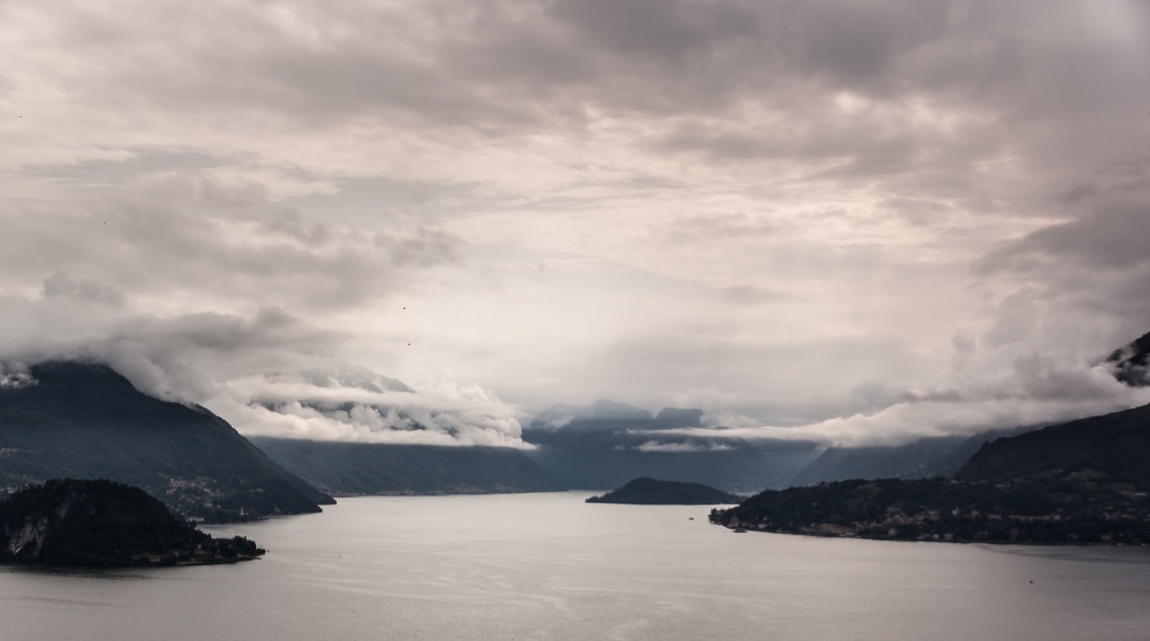 lake italy landscape free photo