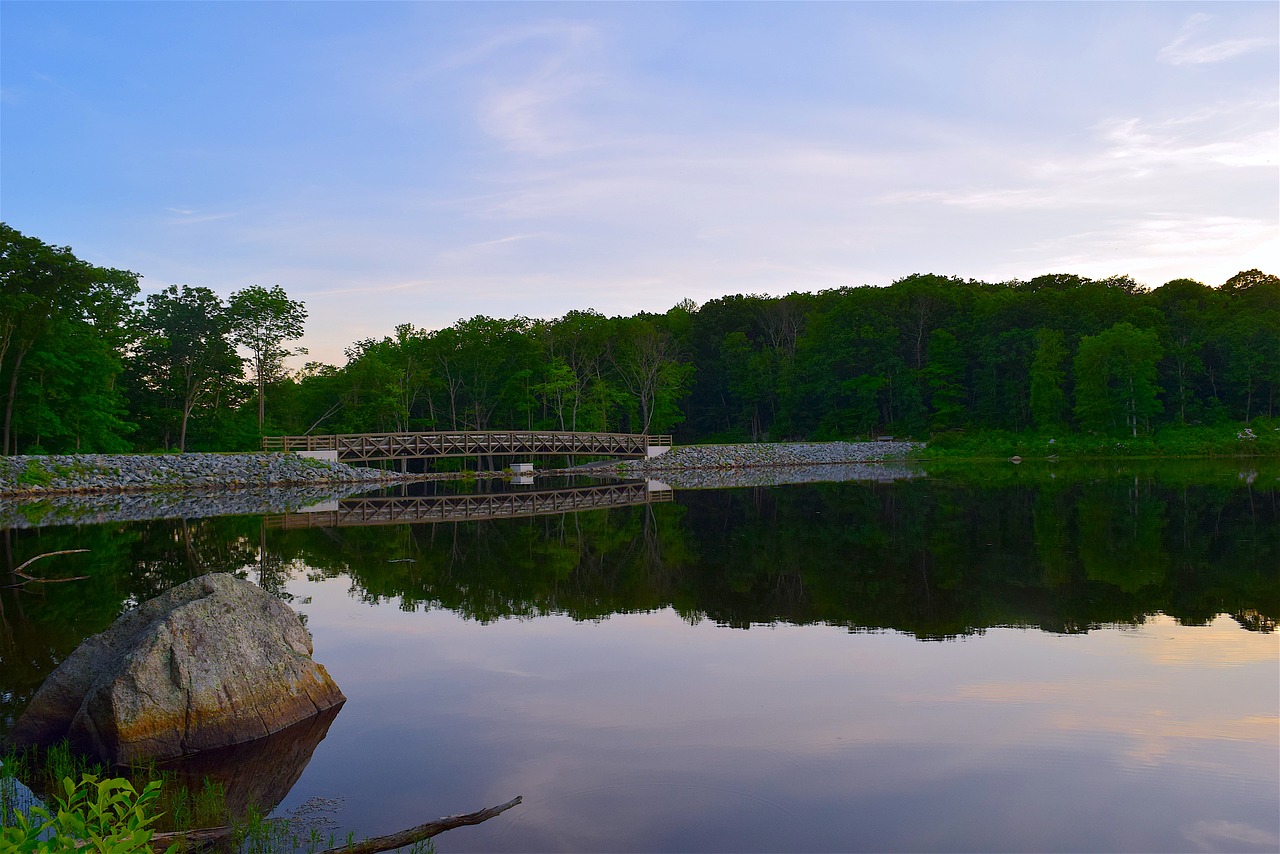 lake sunset water free photo