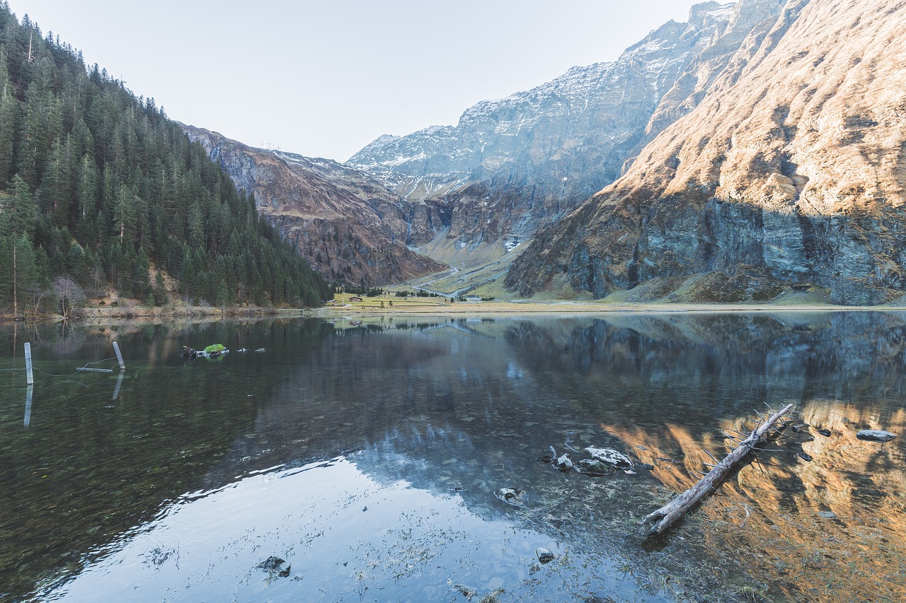 lake water reflection free photo