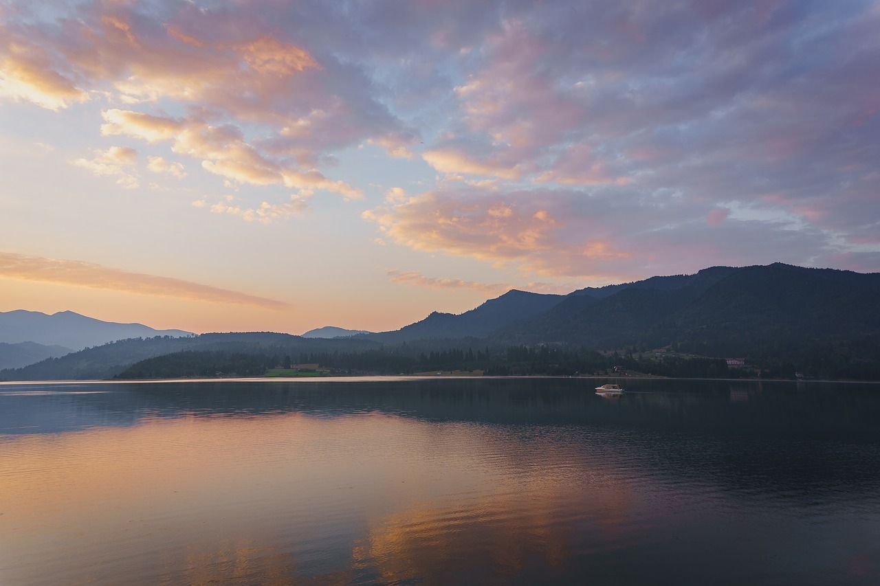 lake water horizon free photo