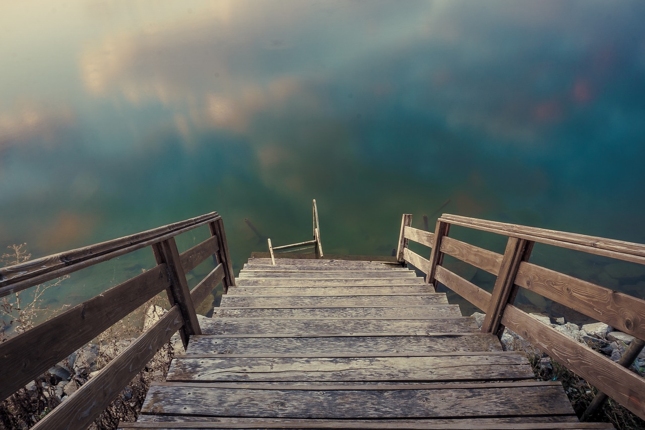 lake water wooden free photo