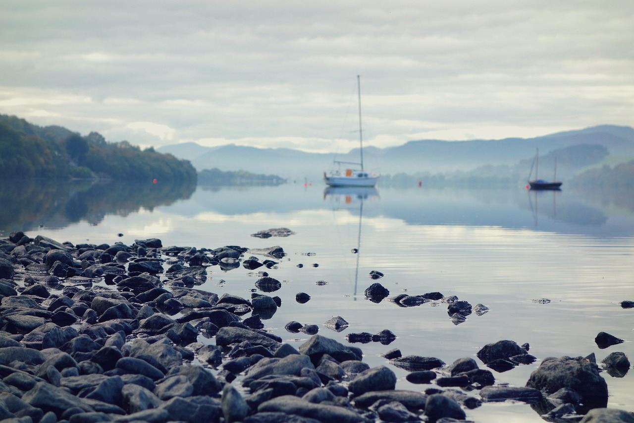 lake water boat free photo