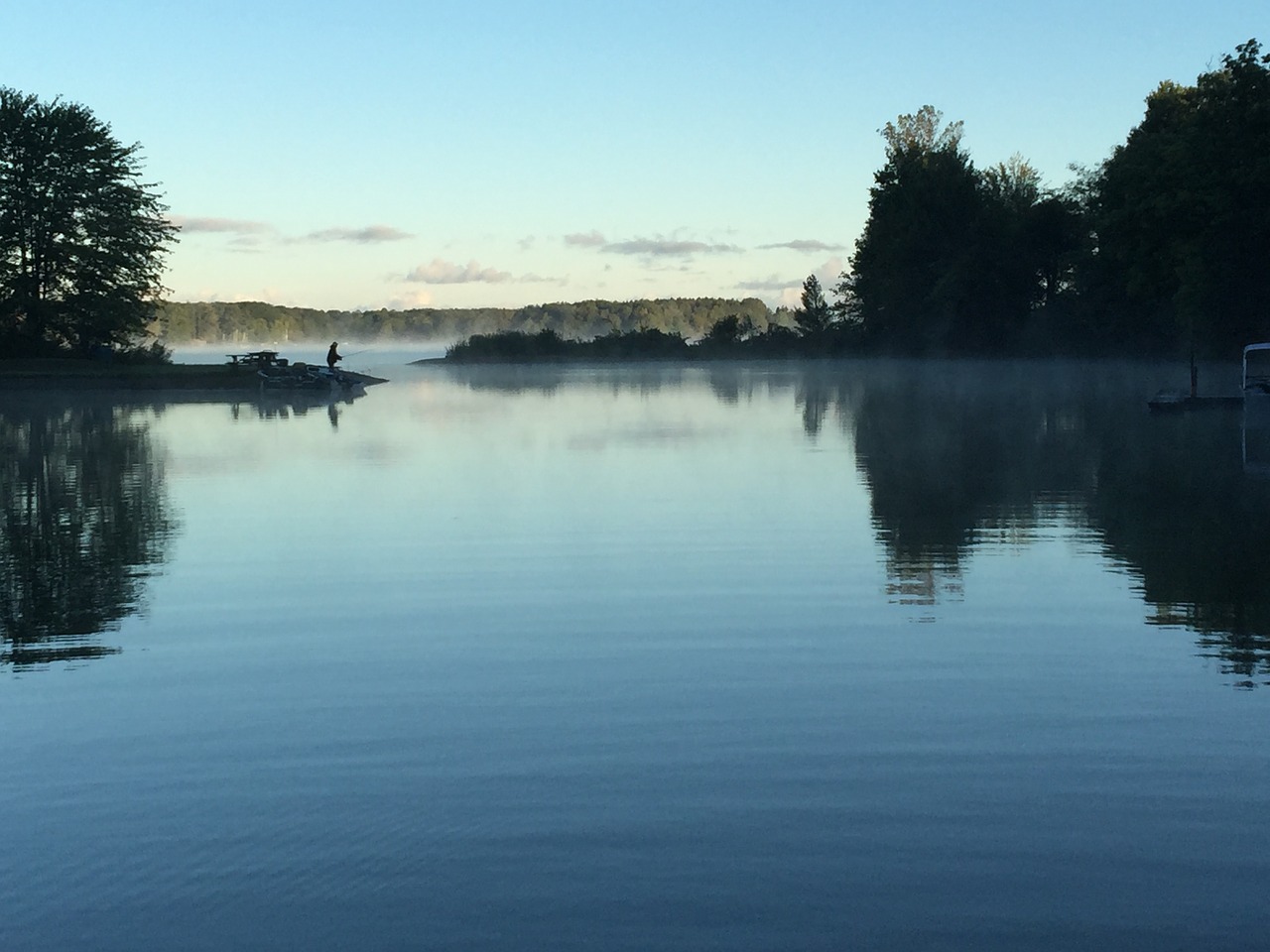 lake morning mist free photo
