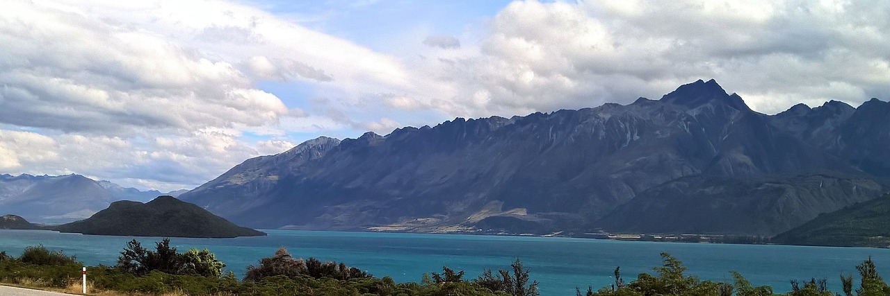 lake turquoise mountain free photo