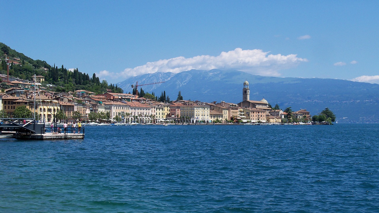 lake garda on the lake free photo