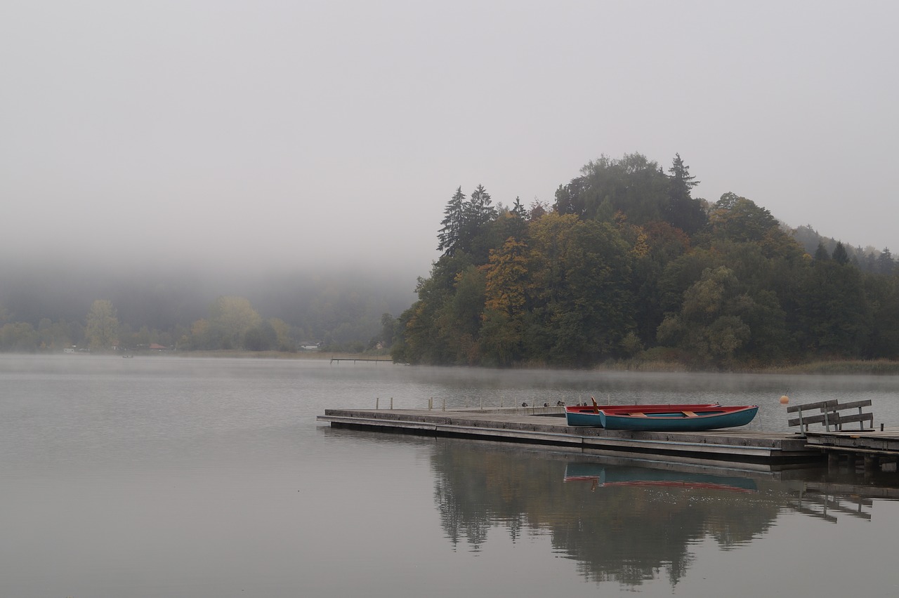 lake fog autumn beginning free photo