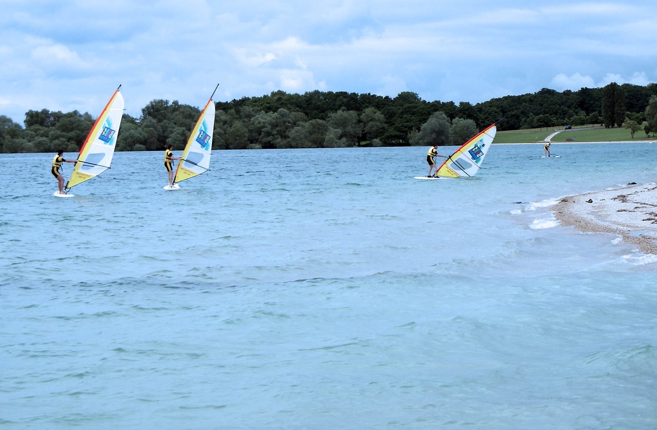 lake sailing shore free photo