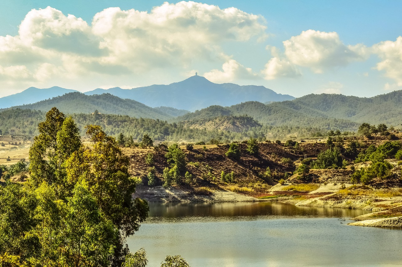 lake landscape mountains free photo