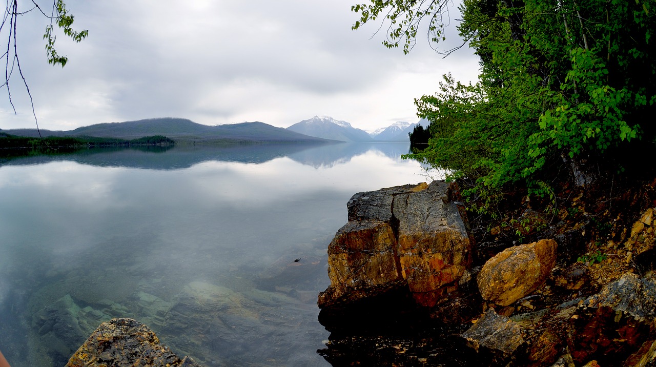 lake outside glacier free photo