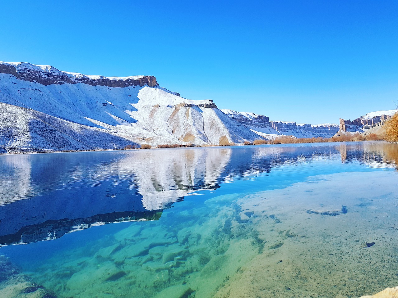 lake clear water mountain free photo