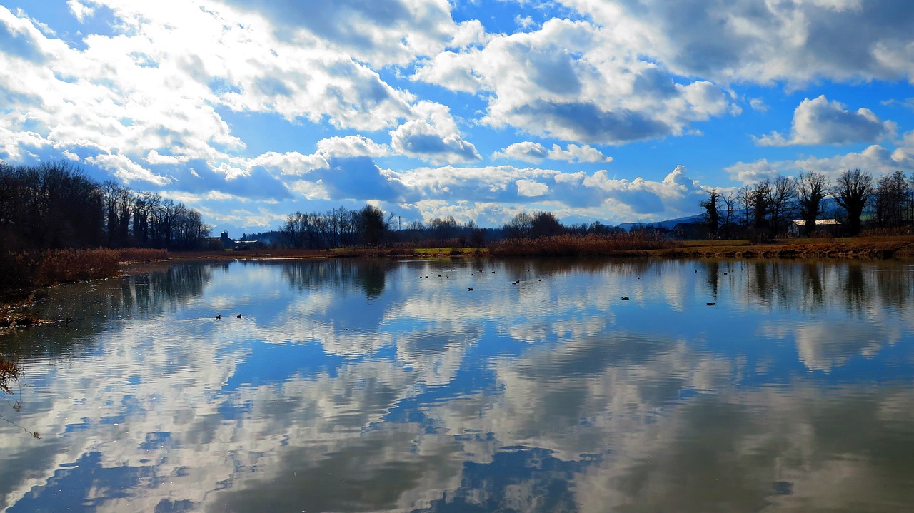 lake clouds reflect free photo