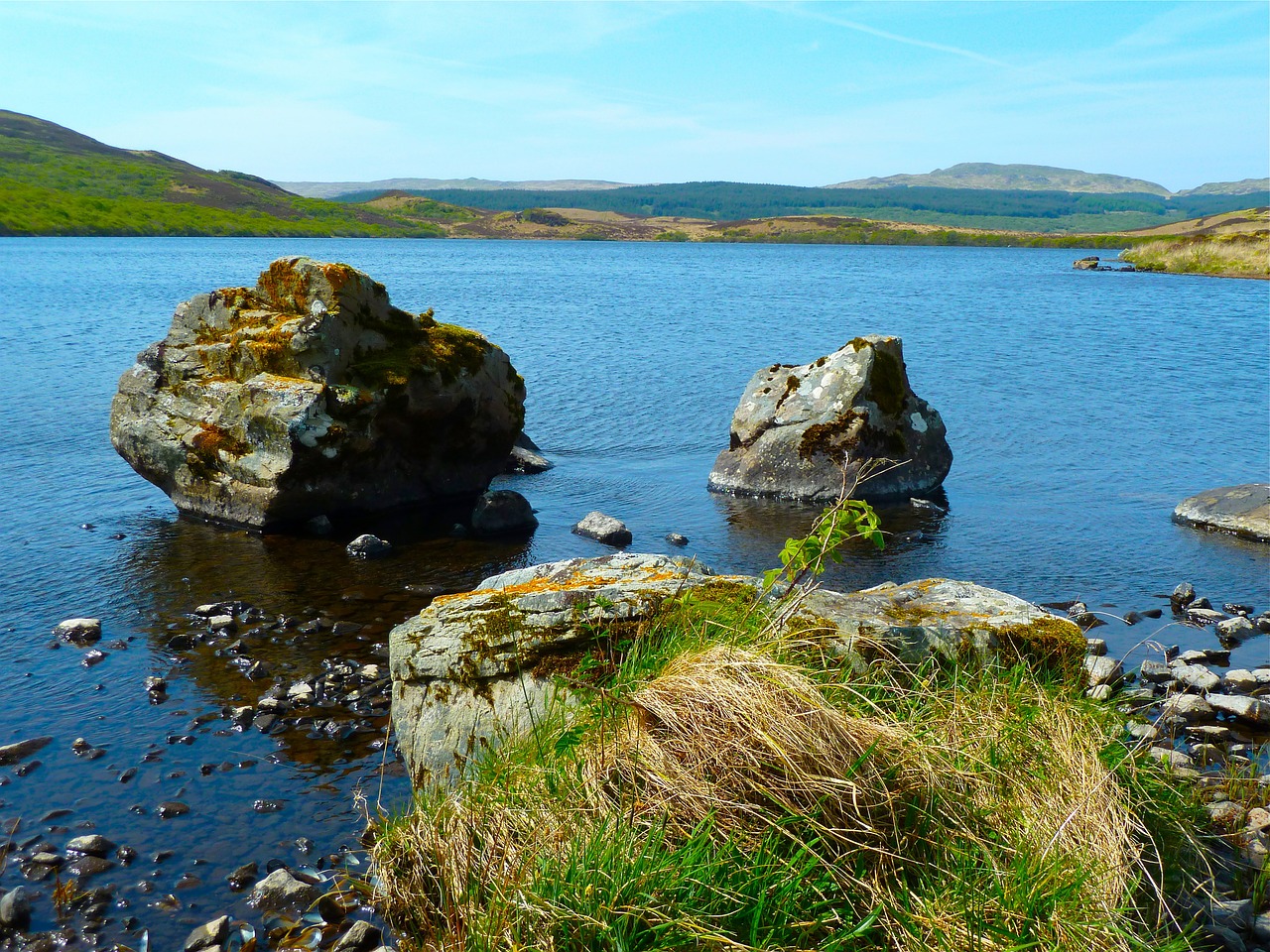 lake water scenic free photo