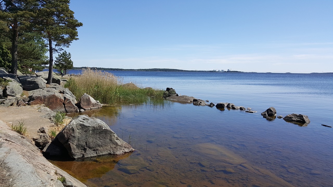 lake  scenery  water free photo