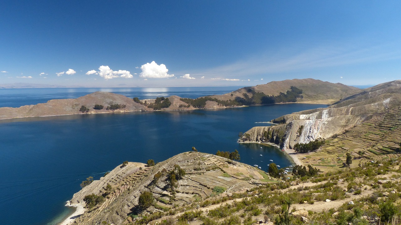 lake  titicaca  peru free photo