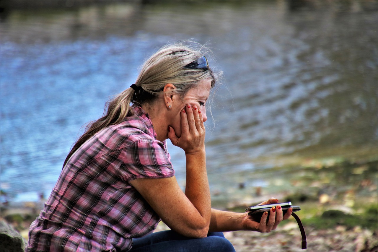 lake  water  she free photo