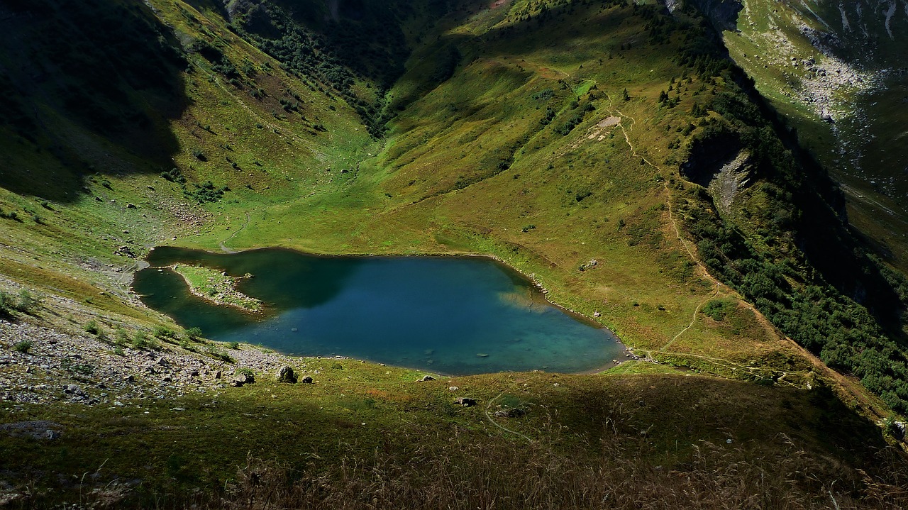 lake  nature  alps free photo