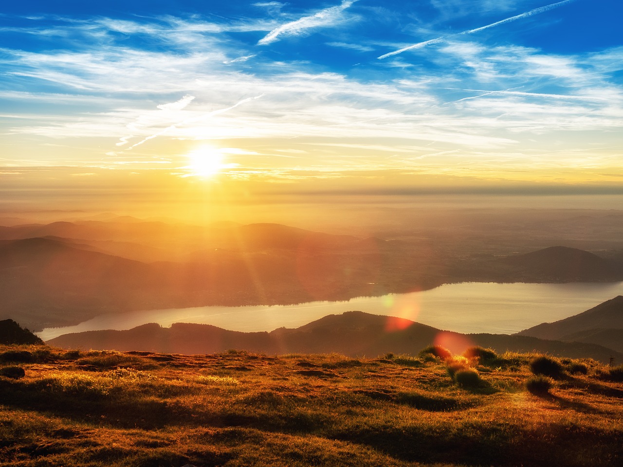 lake  salzkammergut  sunset free photo