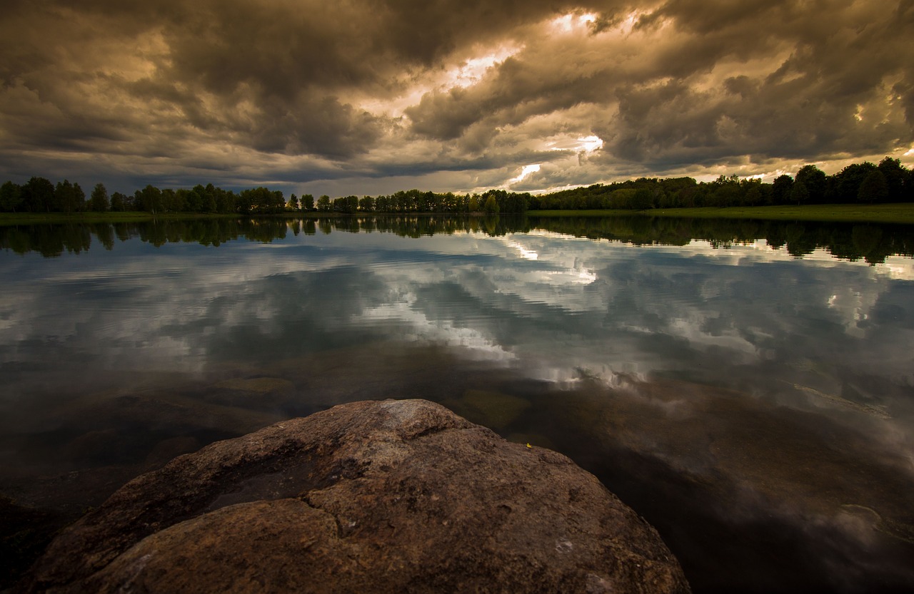 lake  landscape  nature free photo