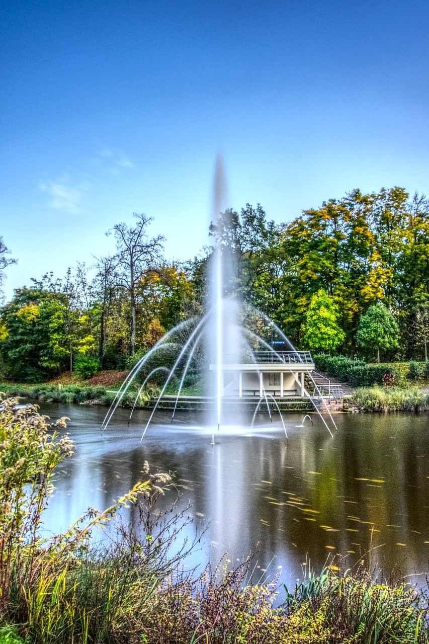 lake  water feature  fountain free photo