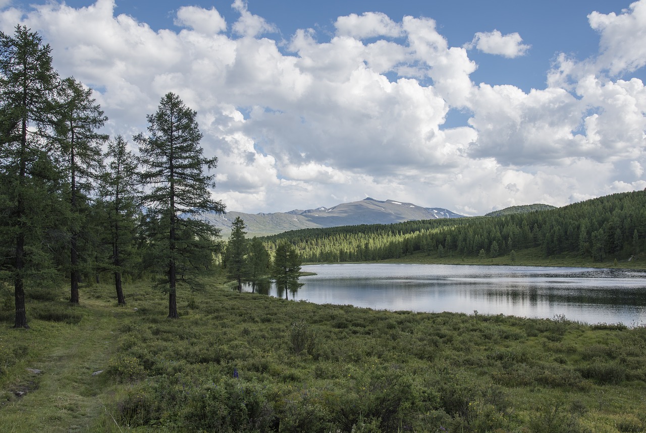 lake  mountains  nature free photo