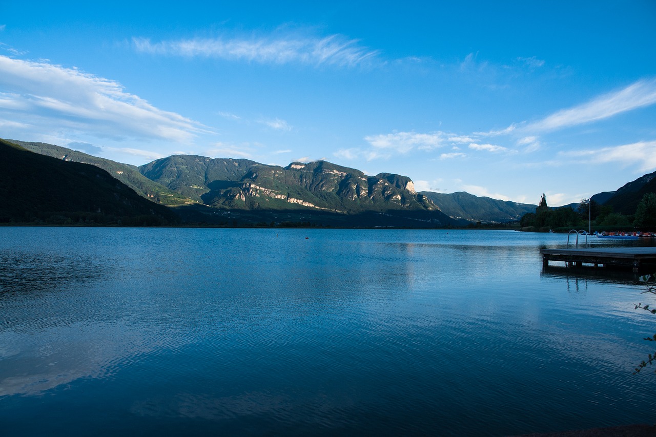 lake  italy  the kalterer lake free photo