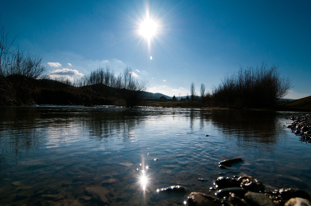 lake  wather  sun free photo