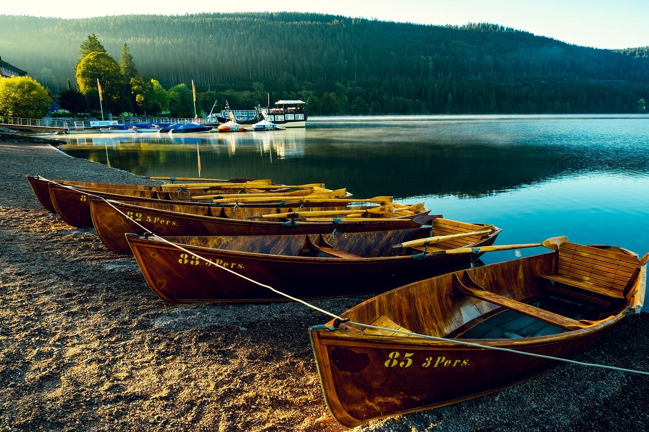 lake  landscape  sunrise free photo