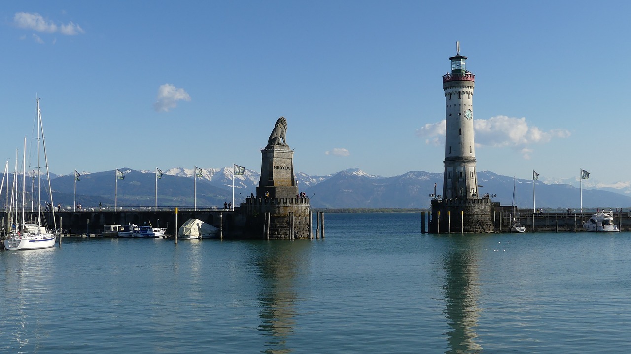 lake  lighthouse  water free photo