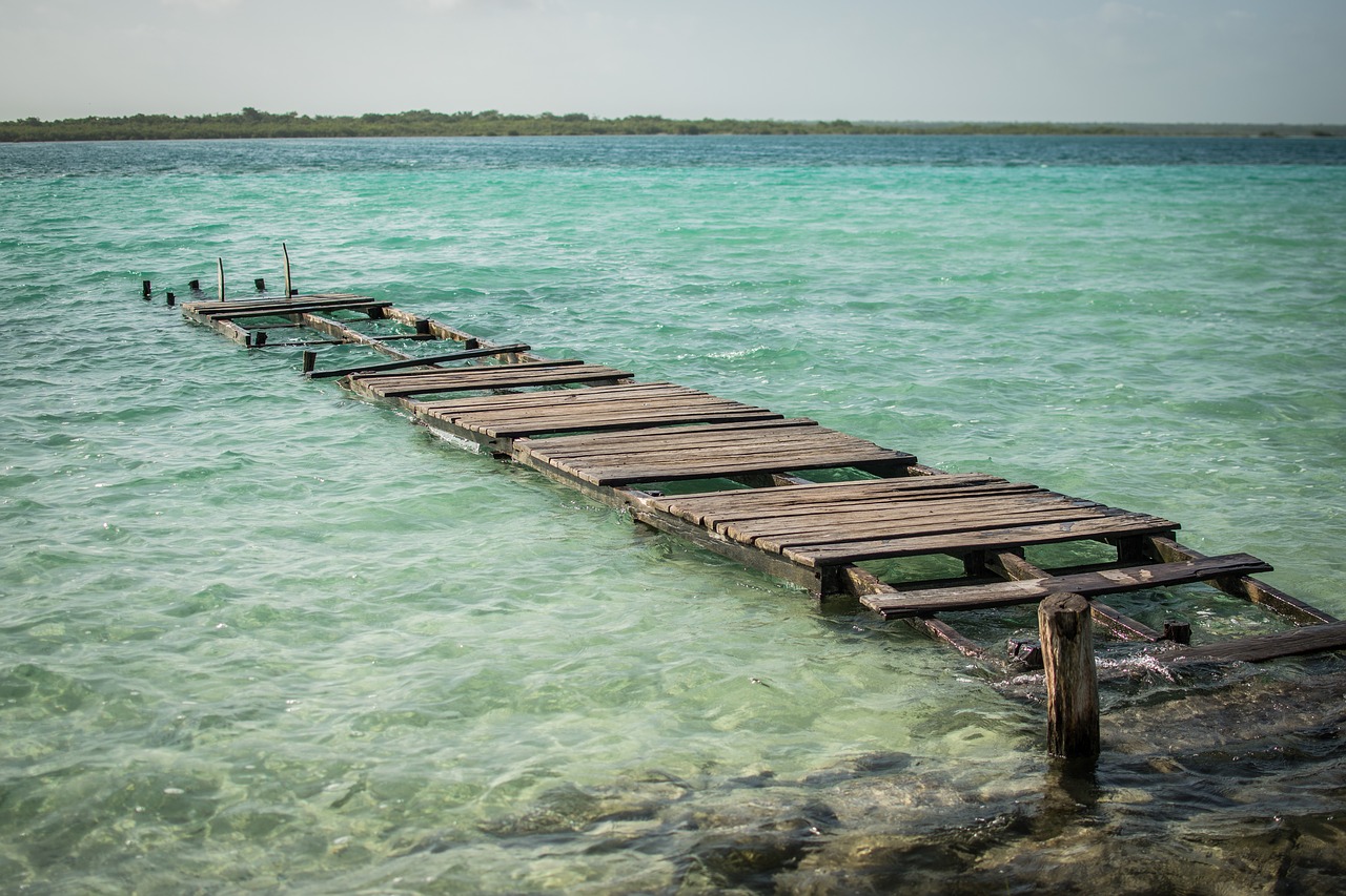 lake  bacalar  mexico free photo