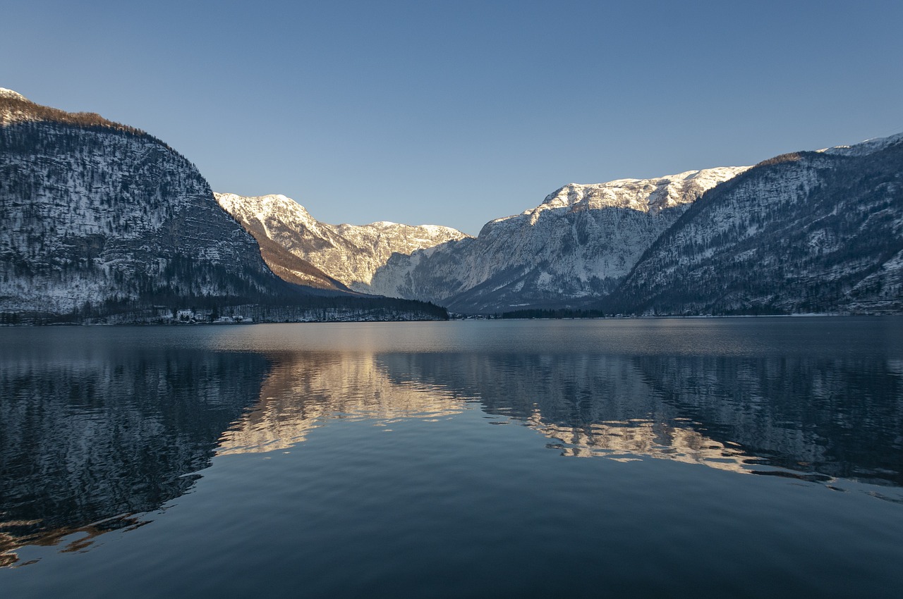 lake  mountains  nature free photo