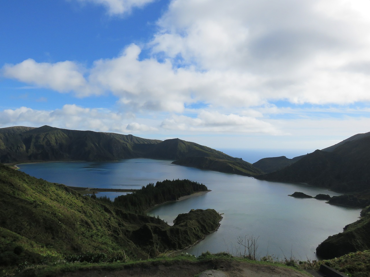 lake volcano crater free photo