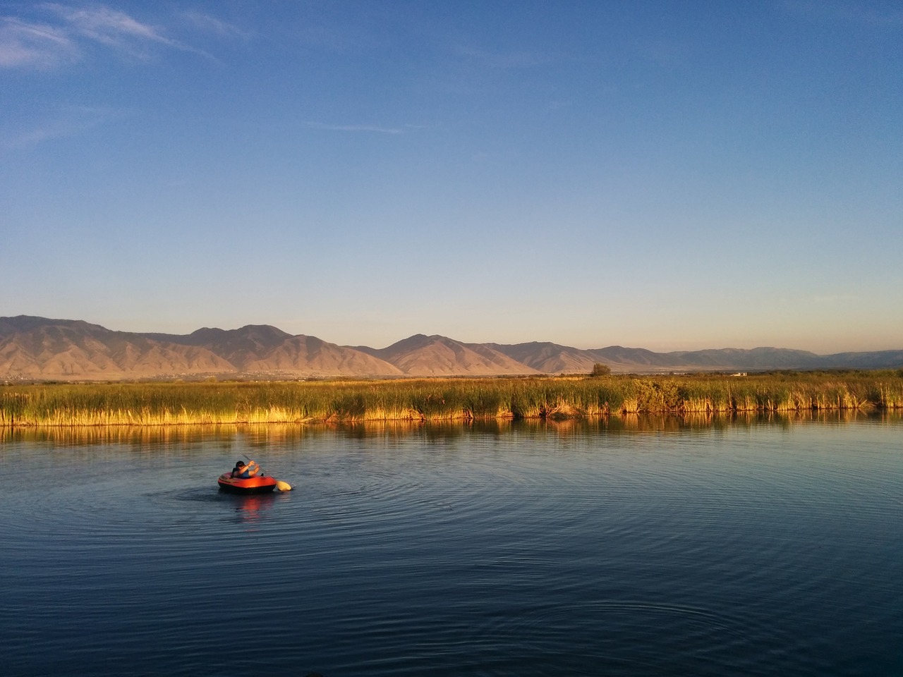 lake scene water free photo