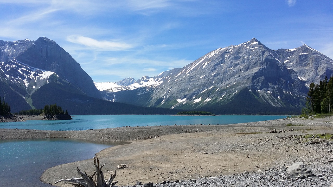 lake mountain glacier free photo