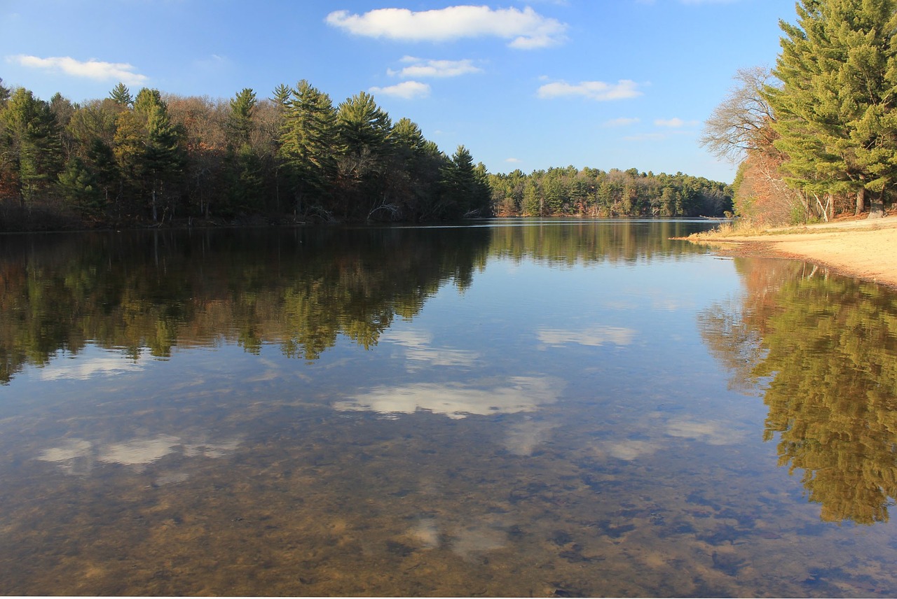 lake reflection clouds free photo